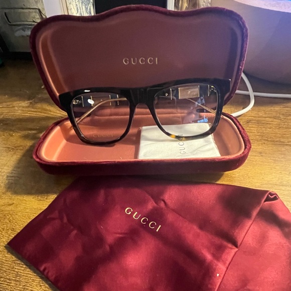 Gucci Glasses Tortoise Shell Eyeglasses - Picture 3 of 5